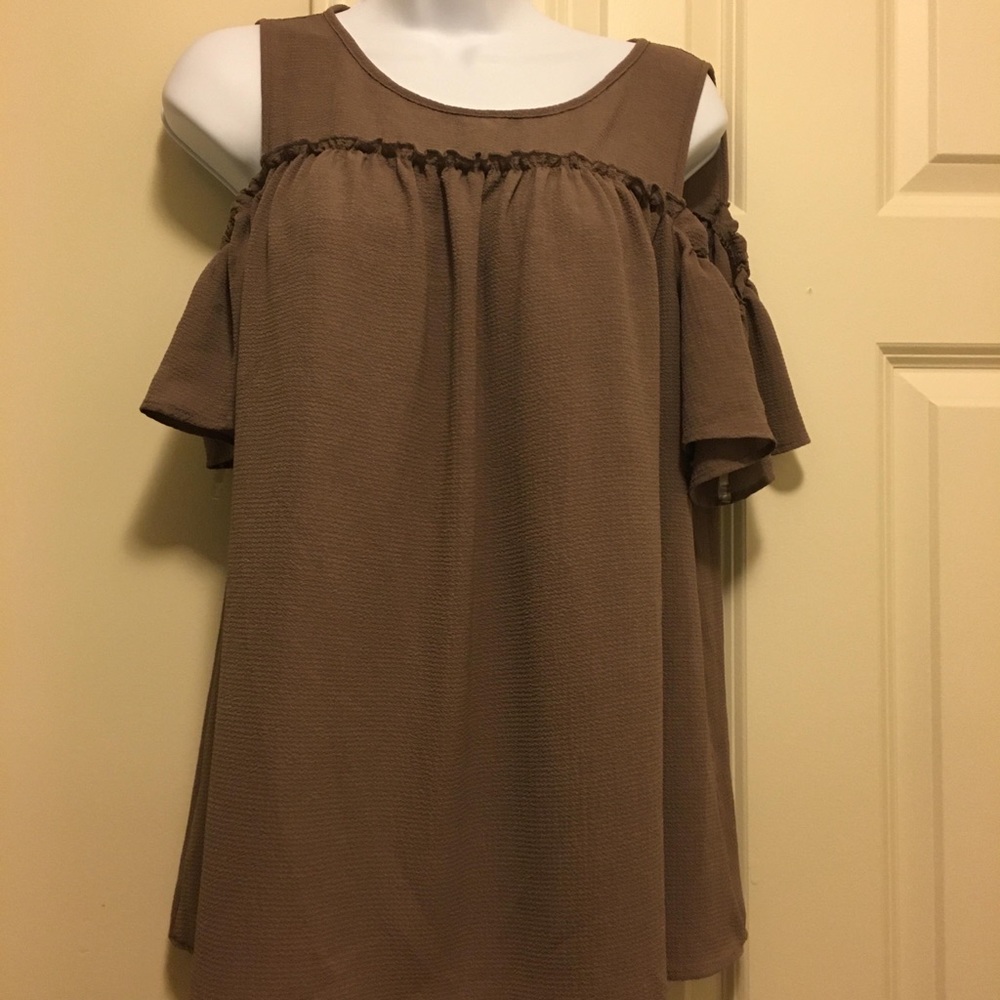 Women top